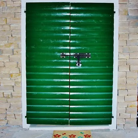 아파트 Romantic Cherry