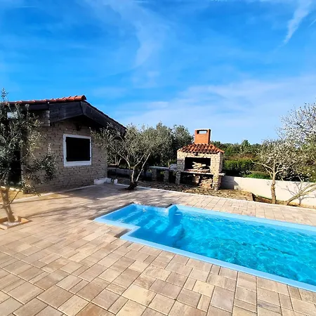 Romantic Cherry 公寓