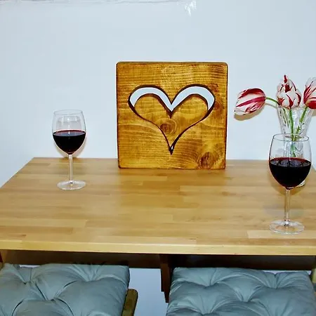 公寓 Romantic Cherry 扎达尔