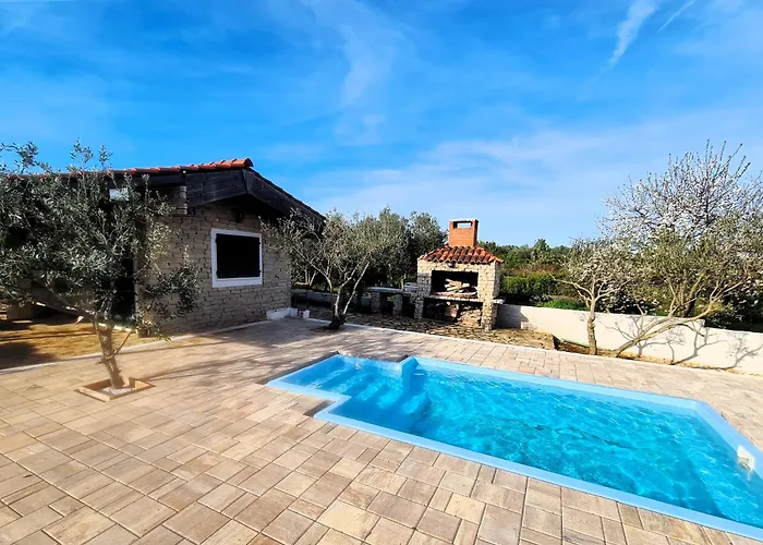 Romantic Cherry 公寓