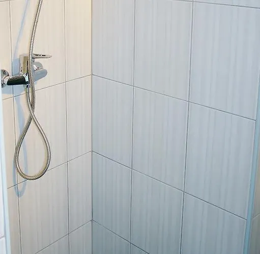 Romantic Cherry זאדאר